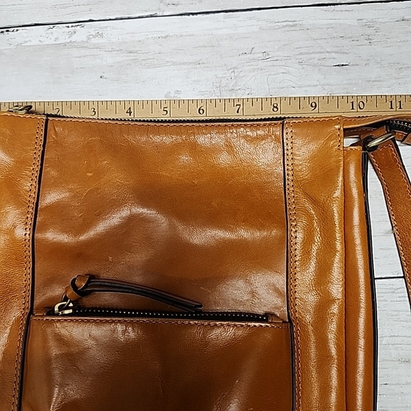 LODIS Stellene Camel 100% Leather Crossbody Shoulder Bag Purse - Picture 6 of 12